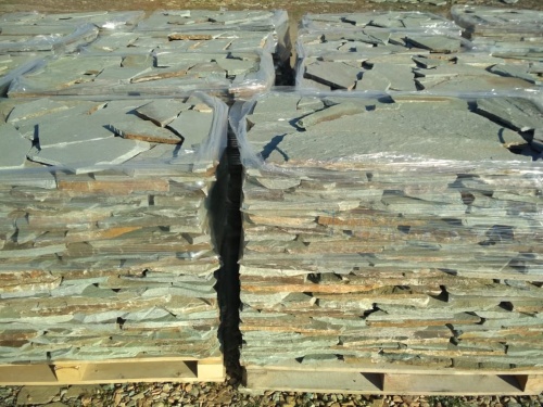 Плитняк златолит зелёный для цоколя, отмостки купить в Оби