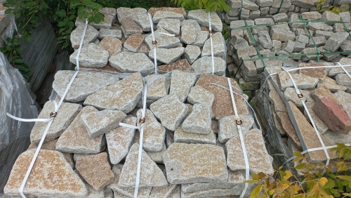 Гранитный плитняк галтованный для парковки купить в Оби