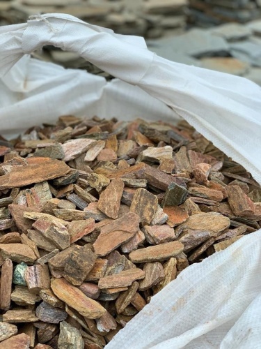 декоративный каменный щебень